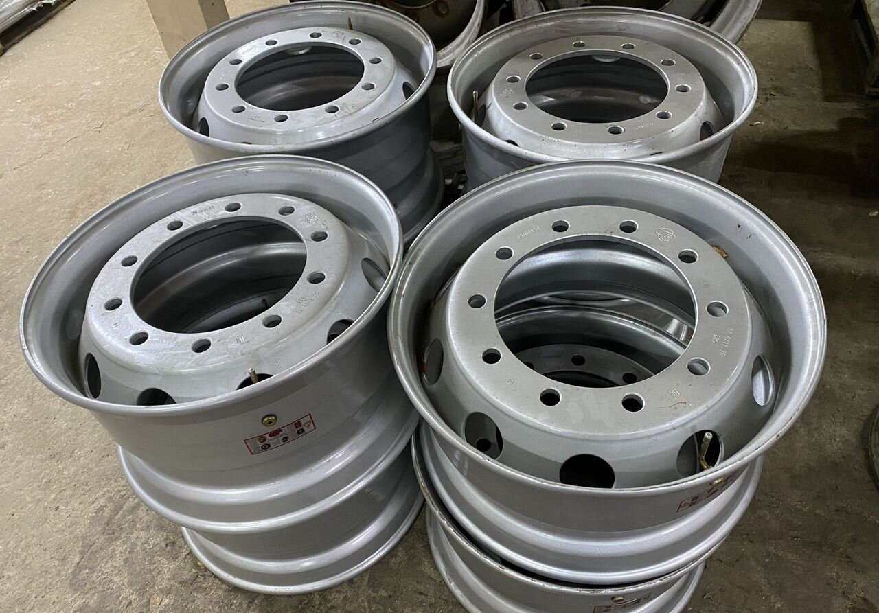 SRW Штампованные диски SRW 3165582 11.75×R22.5 10×335