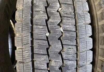 Грузовые шины бу 225 70 16 Dunlop арт.0/2400 — фото 3