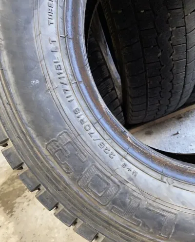 Грузовые шины бу 225 70 16 Dunlop арт.0/2400 — фото 7