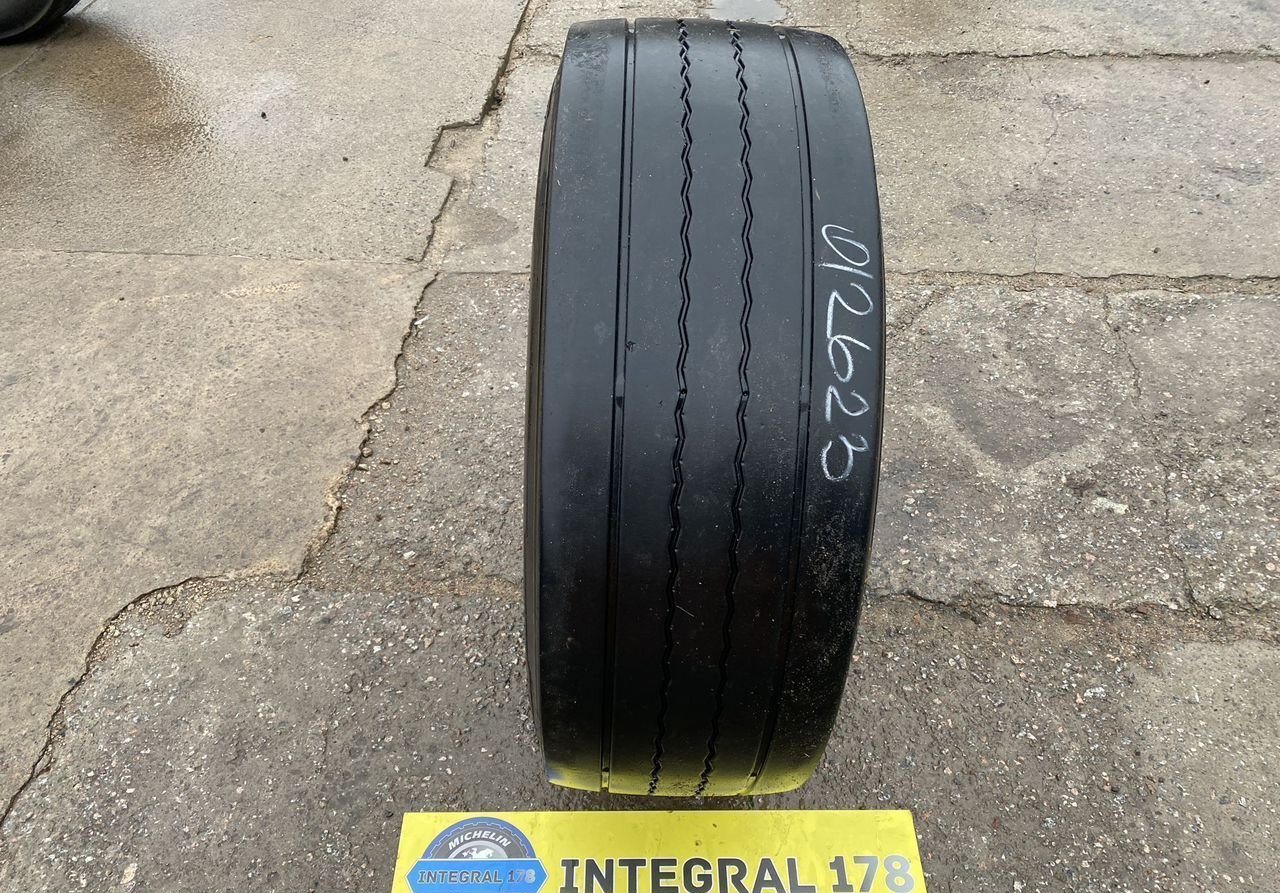 CONTINENTAL Tires Резина бу 385/65r22.5 Continental арт.0/2623