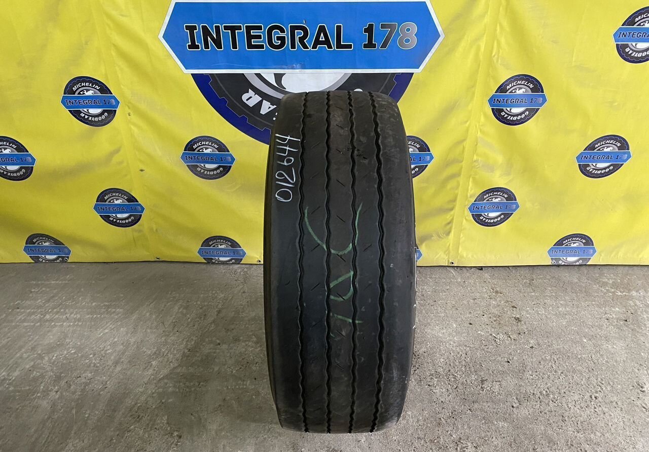 CONTINENTAL Tires Грузовая шина бу Continental 385 65 225 арт.0/2644
