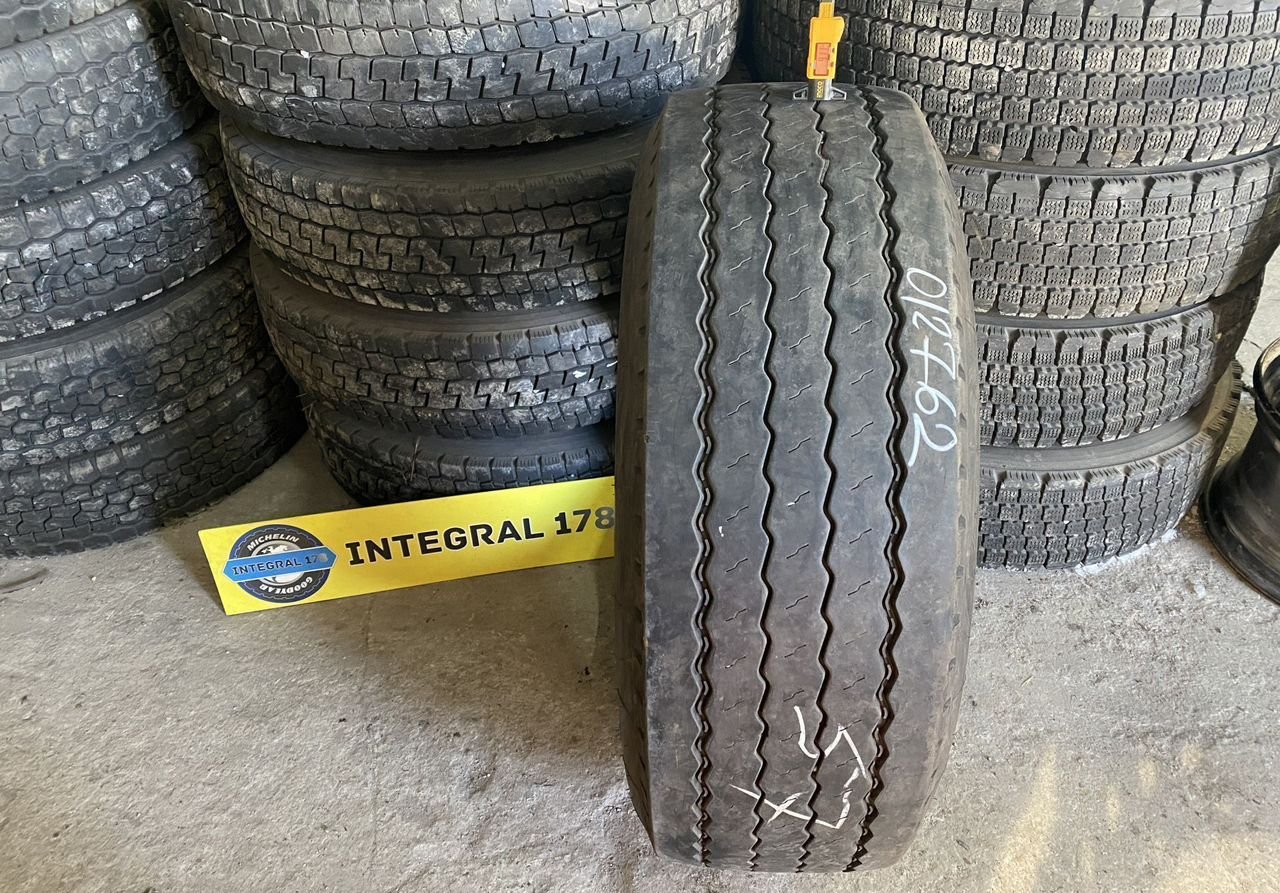 Pirelli Грузовые шины бу 385 65 22.5 Pirelli арт.0/2762