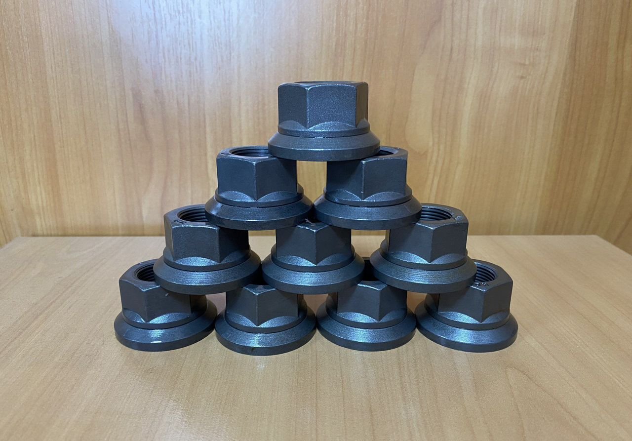 HD Гайка колесная с вращающейся юбкой m22x1.5 h27