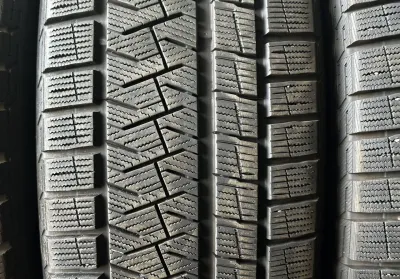 Pirelli Ice Asimmetrico 235/55 R18 100Q — фото 2
