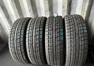 Yokohama Ice Guard IG30 215/65 R16 98Q — фото 1