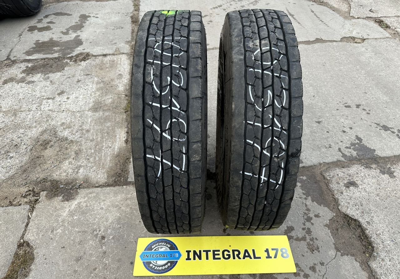 Dunlop Японские шины Dunlop 11r 22.5 арт.0/3197