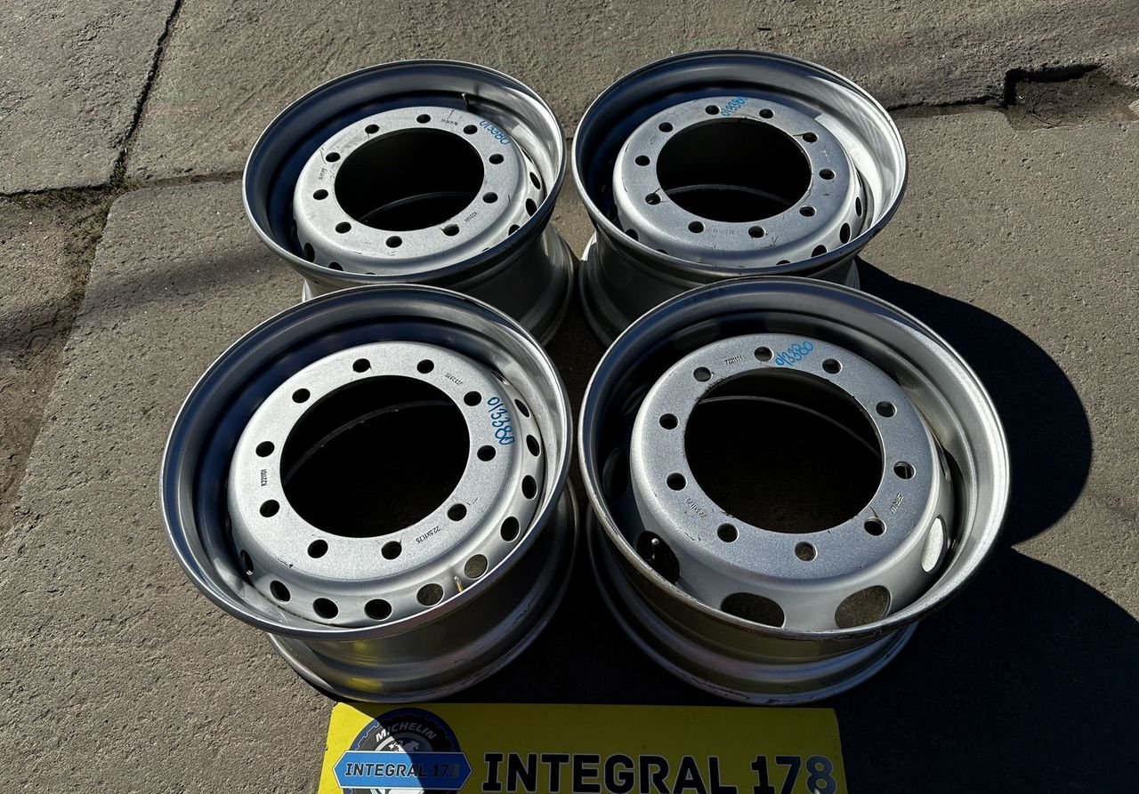 SRW Штампованные диски SRW 3165582 11.75×R22.5 10×335
