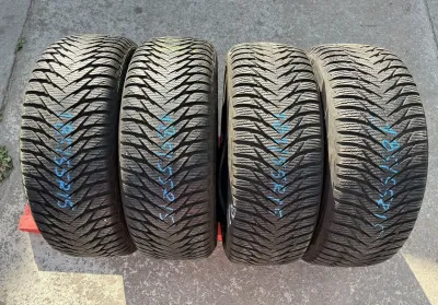 Goodyear UltraGrip 8 185/55 R15 82T — фото 2