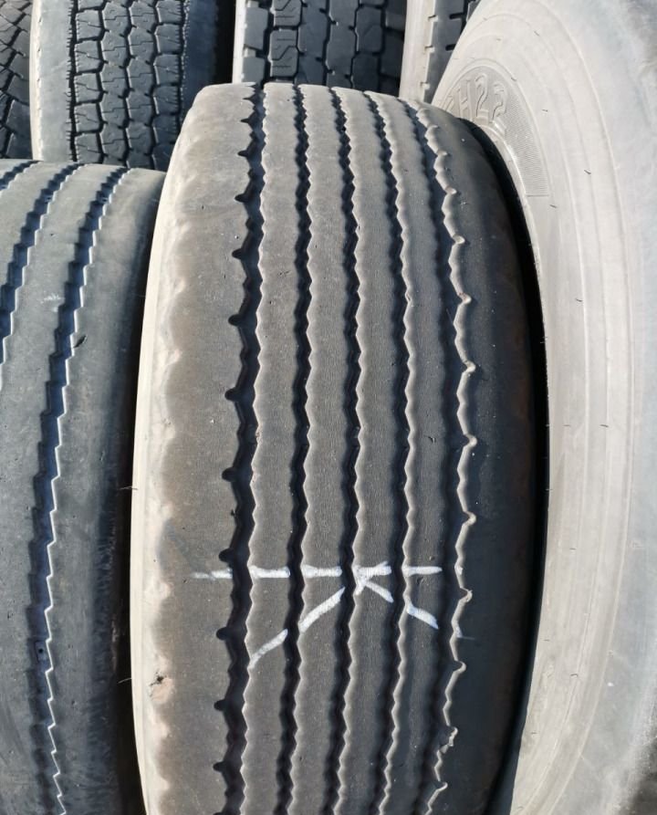 Bridgestone Bridgestone R164 385/65 R22.5 160L