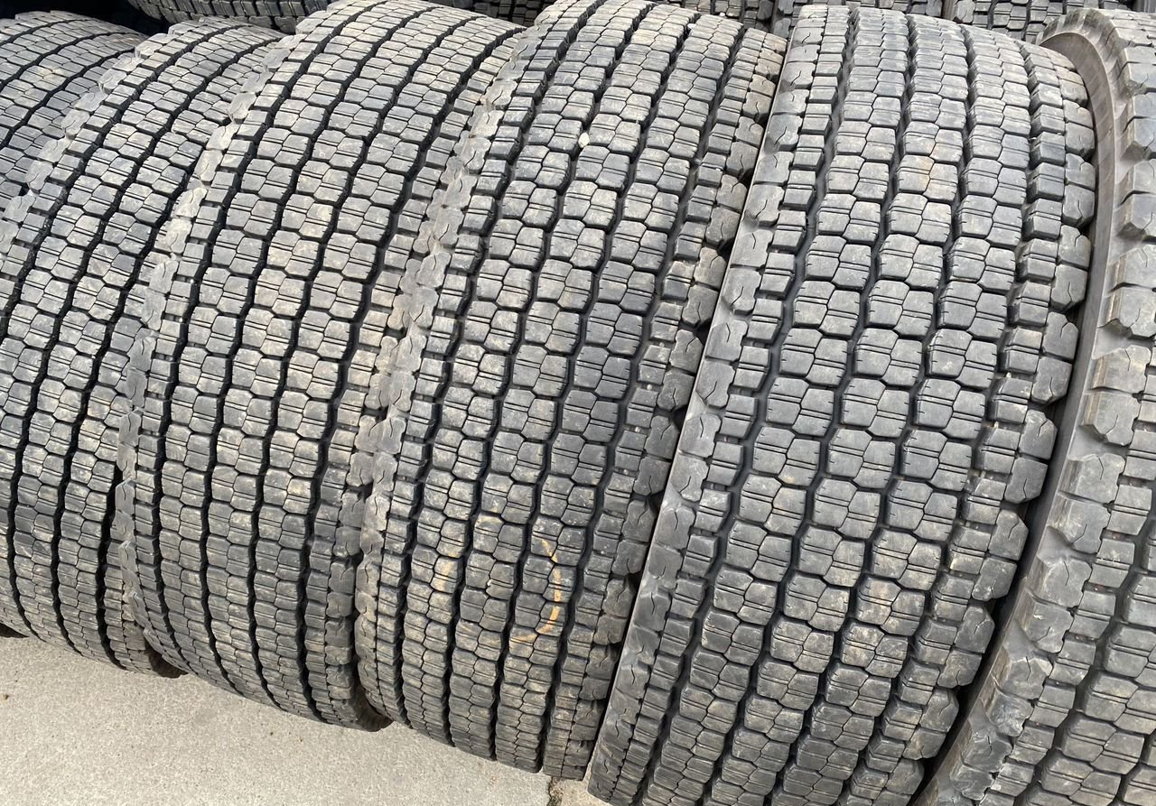 Bridgestone Автобусные шины FOR (BUS) 295/80r22.5 Bridgestone