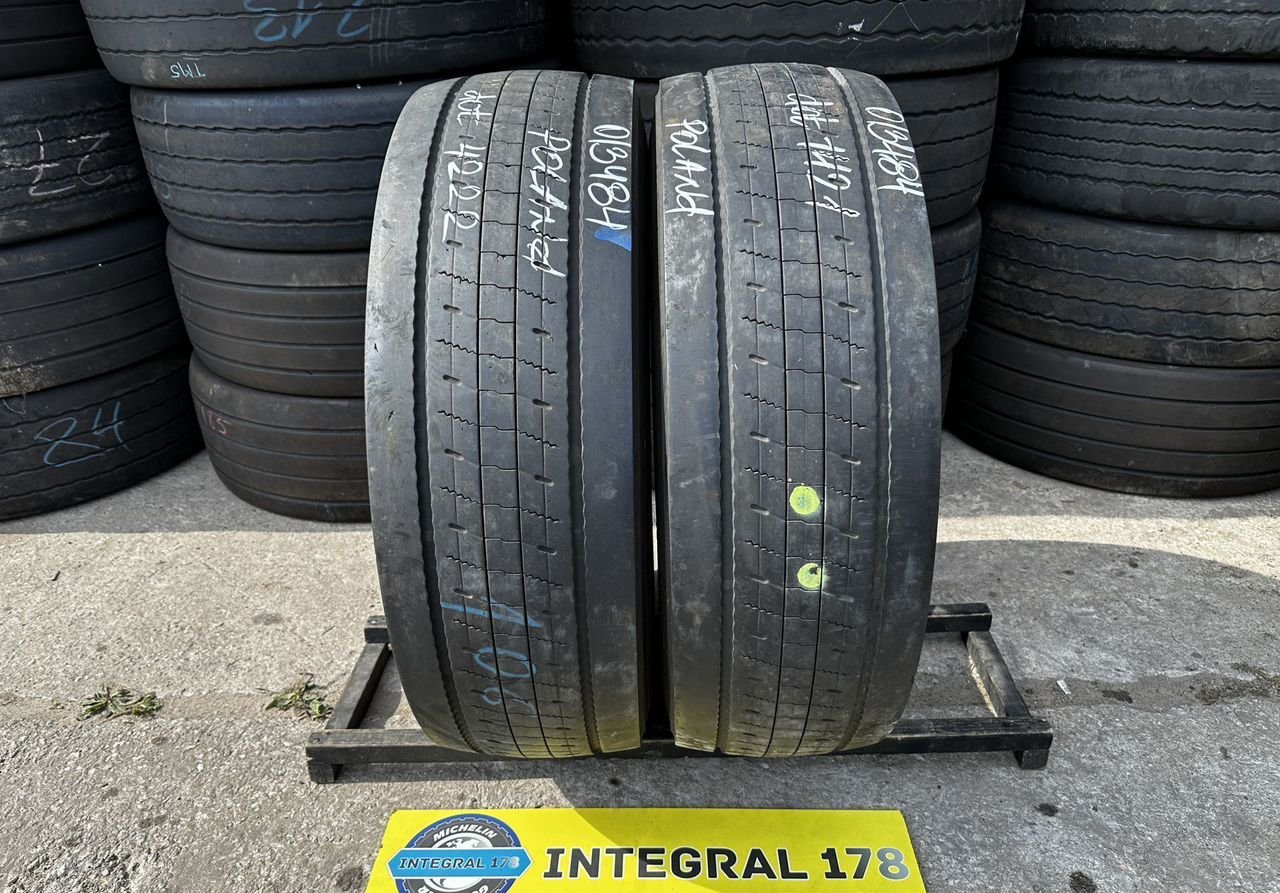 Bridgestone Рулевые шины бу 315/70 225 Bridgestone арт.0/3484