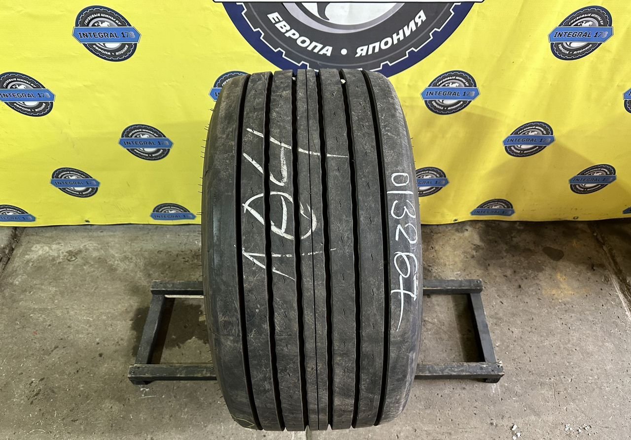Kumho Грузовая шина 445 45 19 5 Kumho арт.0/3267