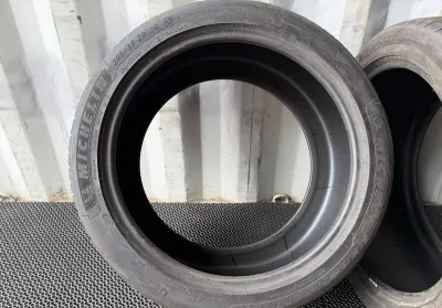 Michelin Pilot Sport All Season 4 295/35 R20 105Y — фото 7