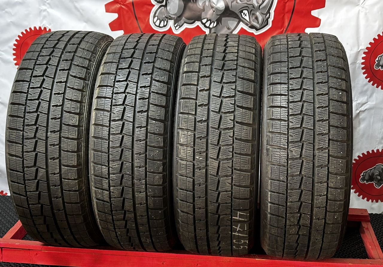 Dunlop Dunlop Winter Maxx WM01 215/50 R18 92Q