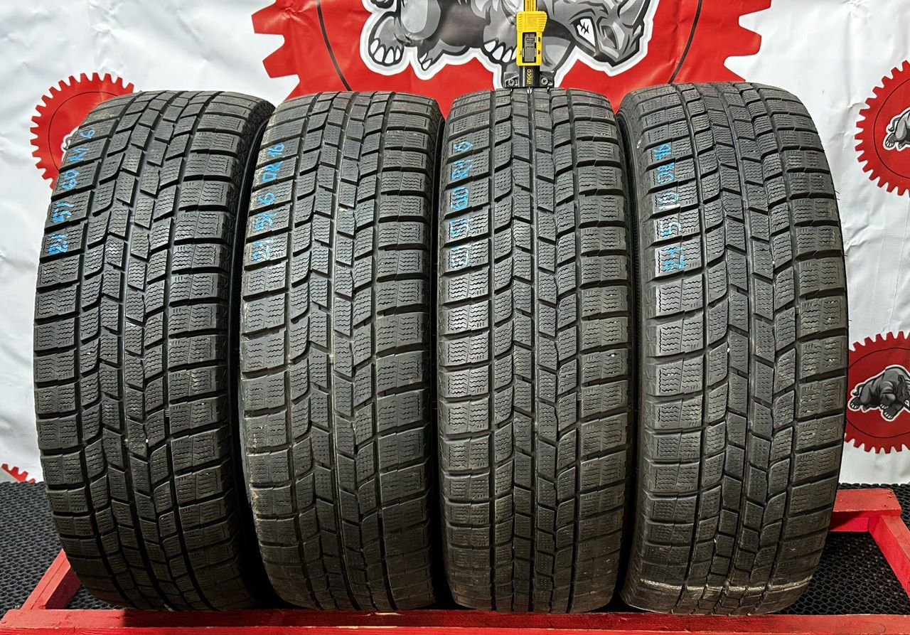 Goodyear Goodyear Ice Navi 6 215/60 R16 95Q