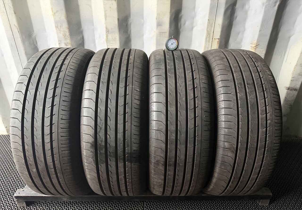 Yokohama Yokohama BluEarth RV-03 215/55 R17 94V