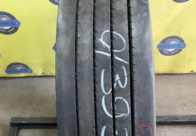 Goodyear UrbanMax MCA HL 275/70 R22.5 бу — фото 3
