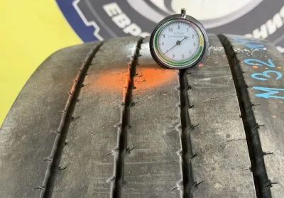 Goodyear UrbanMax MCA HL 275/70 R22.5 бу — фото 4