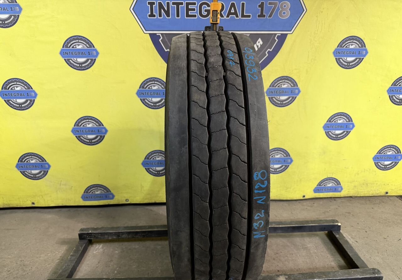Hankook Hankook SMART Flex AH35 265/70 R19.5 бу