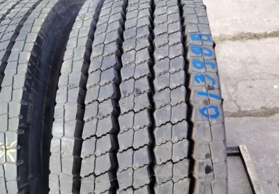 Шины Bridgestone, continental 295/80r22.5 0/3988 — фото 2