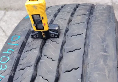 Грузовая шина бу Continental 285/70r19.5 0/4034 — фото 3