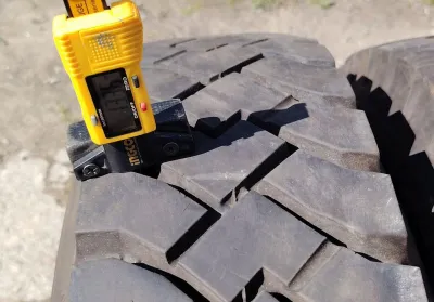 Грузовые шины бу Dunlop 225/80r17.5 0/4060 — фото 5