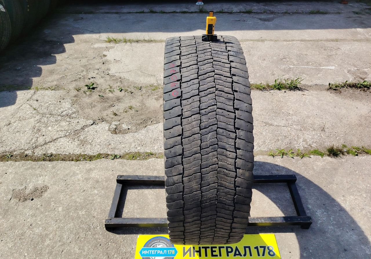Michelin Грузовая шина Michelin 315/70/22.5 0/4074