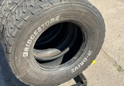 Шина б/у Bridgestone R-Drive 002 265/70 R17.5 — фото 5
