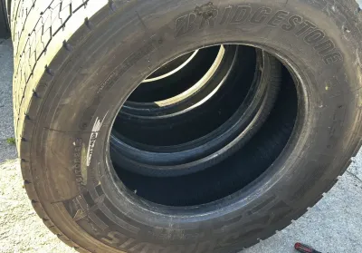 Шина б/у Bridgestone Duravis R-Drive 315/70 R22.5 — фото 5