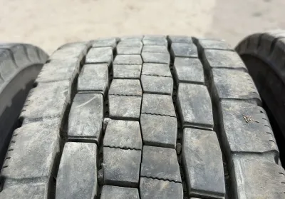 Шина б/у Dunlop SP680 225/90 R17.5 Japan — фото 4