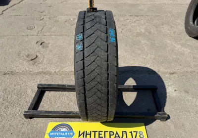 Шина б/у Goodyear kmax D 235/75 R17.5 — фото 1