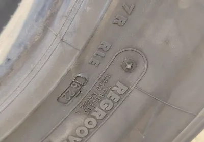 Грузовая шина бу 385 /65r22.5 Bridgestone 0/4150 — фото 5