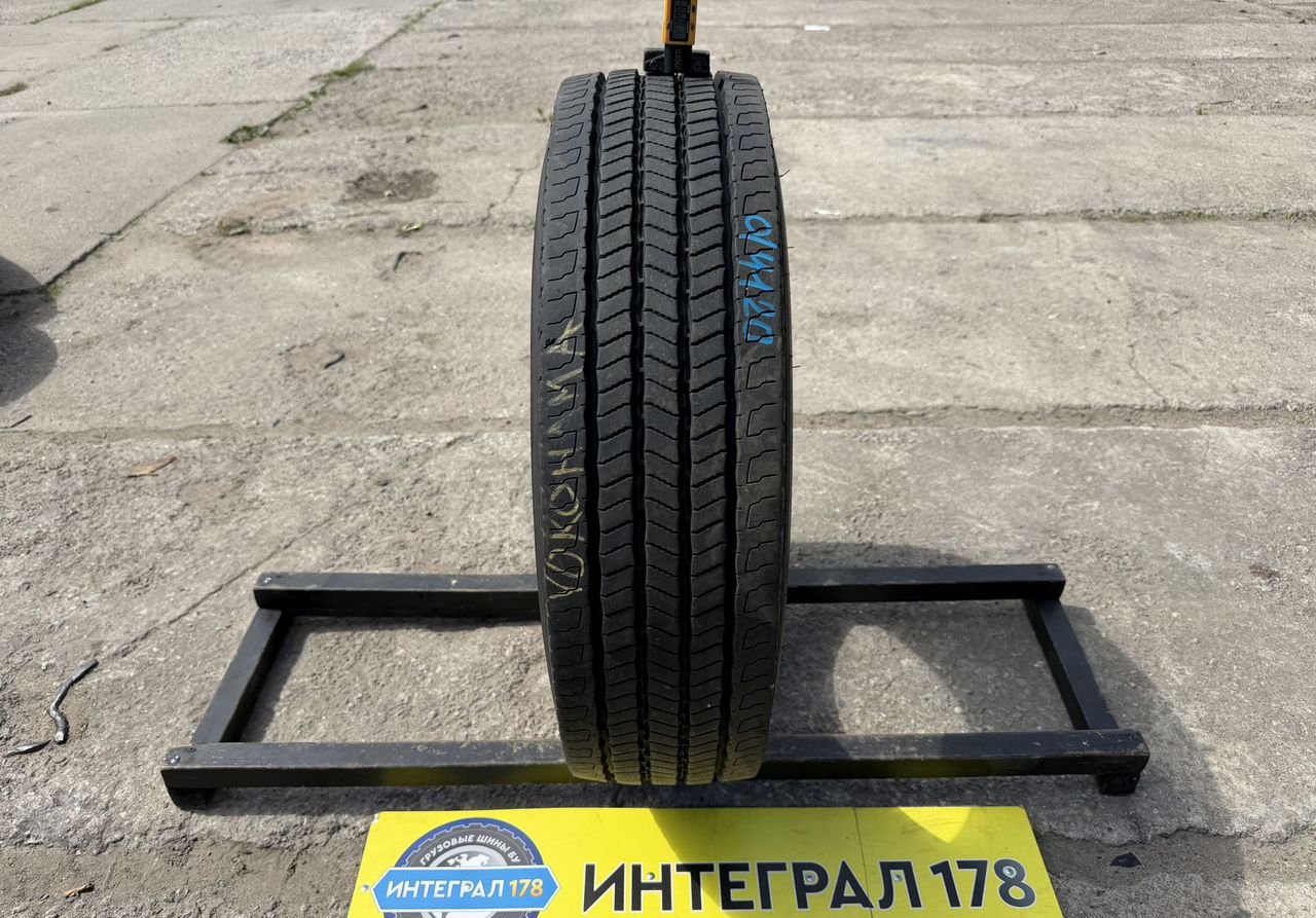 Грузовая шина Yokohama 124R 215 75 R17.5