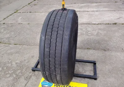 Грузовая шина бу 385/65r22.5 Pirelli 0/4147 — фото 7