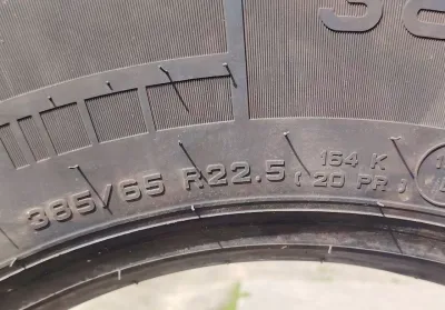 Грузовая шина бу 385 65 22 5 Pirelli 0/4163 — фото 7