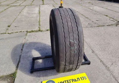 Грузовая шина бу 385 65 22 5 Bridgestone 0/4164 — фото 3