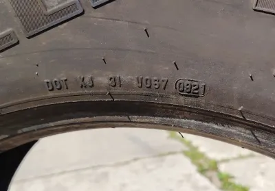 Грузовая шина бу 385 65 22 5 Pirelli 0/4168 — фото 8