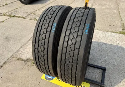 Грузовые шины б/у Bridgestone 295 80 R22.5 — фото 2