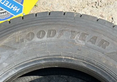 Грузовые шины б/у Goodyear kmax D 215 75 R17.5 — фото 9