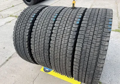 Грузовые шины б/у Bridgestone 295 80 R22.5 — фото 2