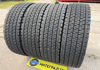 Грузовые шины б/у Bridgestone W900 295/80 R22.5 — фото 3