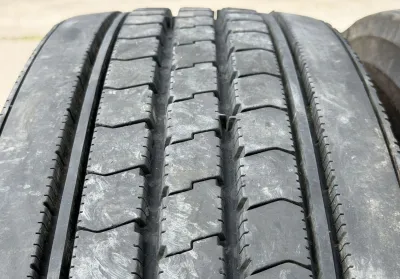 Грузовые шины б/у Bridgestone R225 295 80 R22.5 — фото 5