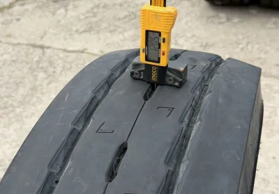 Грузовые шины б/у Michelin X Multi T 245 70 R17.5 — фото 4