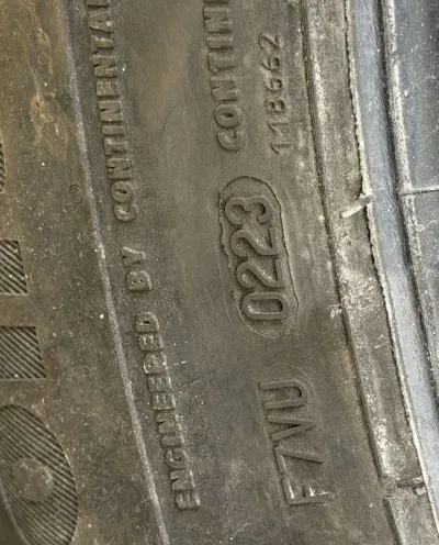 Грузовые шины б/у Continental 245 70 R17.5 — фото 8