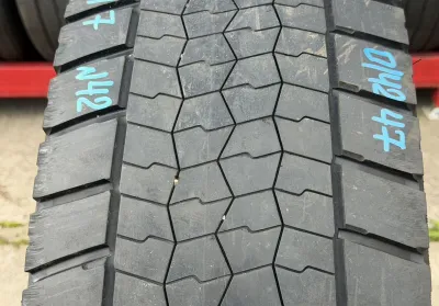 Грузовая шина 295/80 R22.5 Bridgestone — фото 3