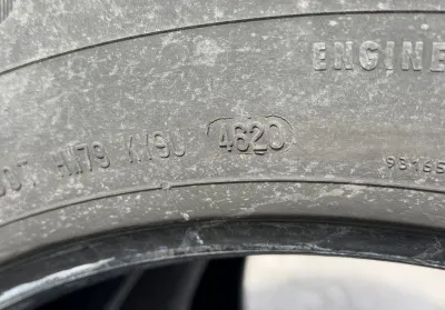 Грузовые шины бу 385/65 R22.5 Continental — фото 8