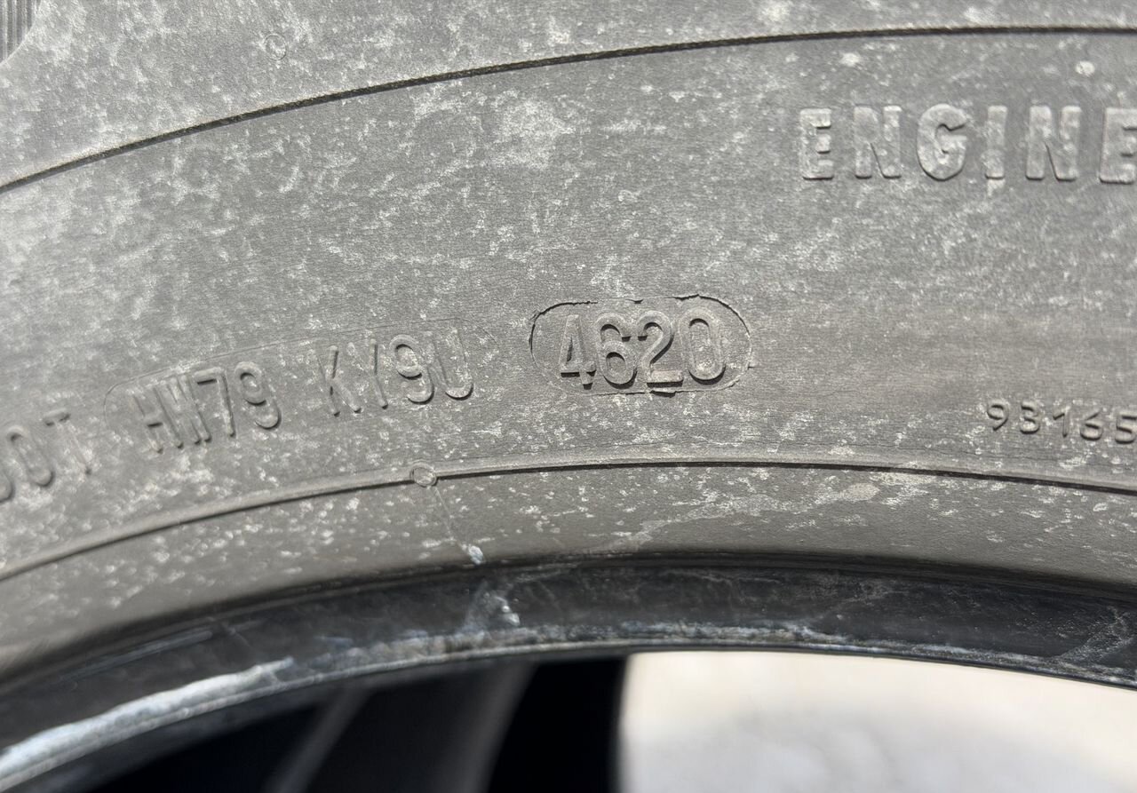 Грузовые шины бу 385/65 R22.5 Continental — фото 8 из 10