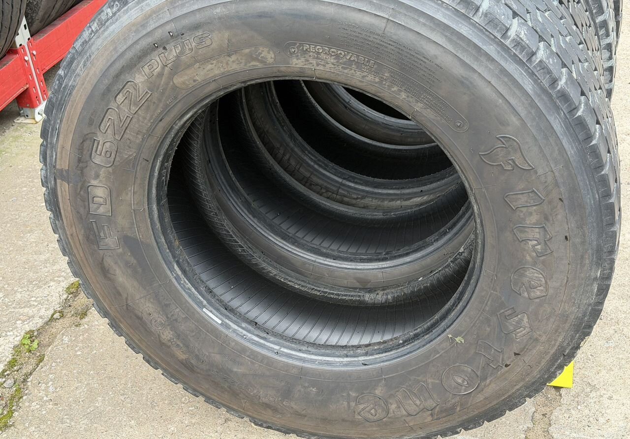 Грузовые шины 315/70 R22.5 Firestone FD622 Plus — фото 8 из 10
