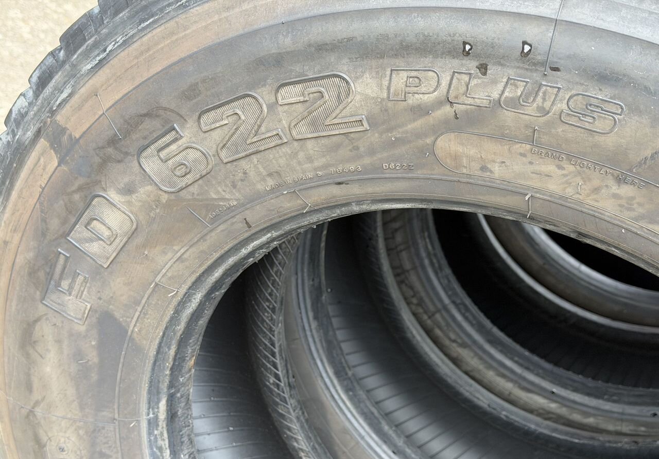Грузовые шины 315/70 R22.5 Firestone FD622 Plus — фото 9 из 10