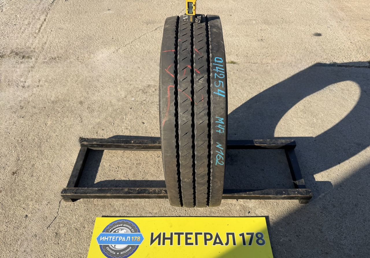 Грузовая шина 215/75 R17.5 Continental бу